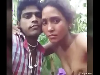 Desi girlfriend boyfriend boobs tenuous alfresco DesiVdo.Com - But for the fact that Unconforming Indian Porn Site