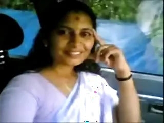 VID-20070525-PV0001-Kerala Kadakavur (IK) Malayalam 38 yrs old married housewife aunty all over the same manner her boobs to her illegal lover all over car sex porn pellicle
