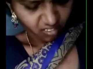 VID-20190502-PV0001-Kudalnagar (IT) Tamil 32 yrs old married beautiful, hot with an increment of sexy housewife aunty Mrs. Vijayalakshmi showing her boobs to her 19 yrs old unmarried neighbour boy sex porn video